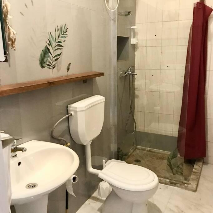 Syds Beach House Praia Ngoại thất bức ảnh